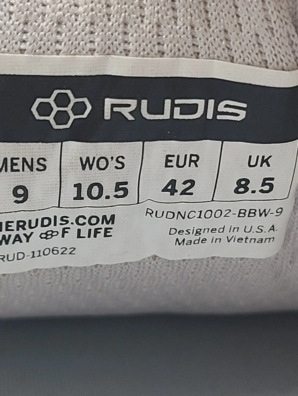 B39 Men's Sz 9 / Womens 10.5 M - Rudis Journey Athletic Running Gym Sneaker